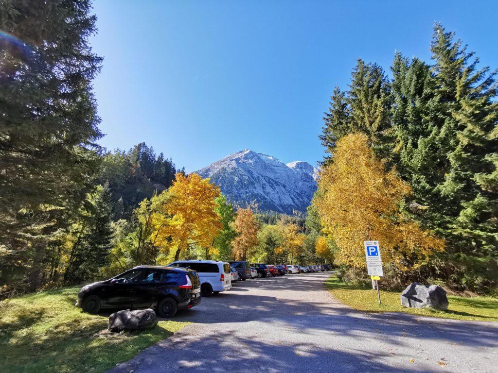 Seebensee Anreise: Im Gaistal parken und hinauf zum Seebensee starten