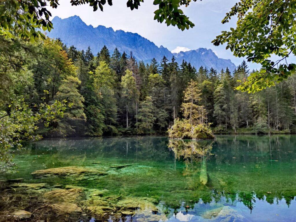 Idyllisch und der Geheimste der Zugspitze Seen: Badersee in Grainau