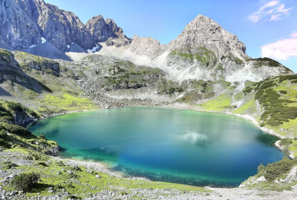 So schön liegt der Drachensee oberhalb vom Seebensee